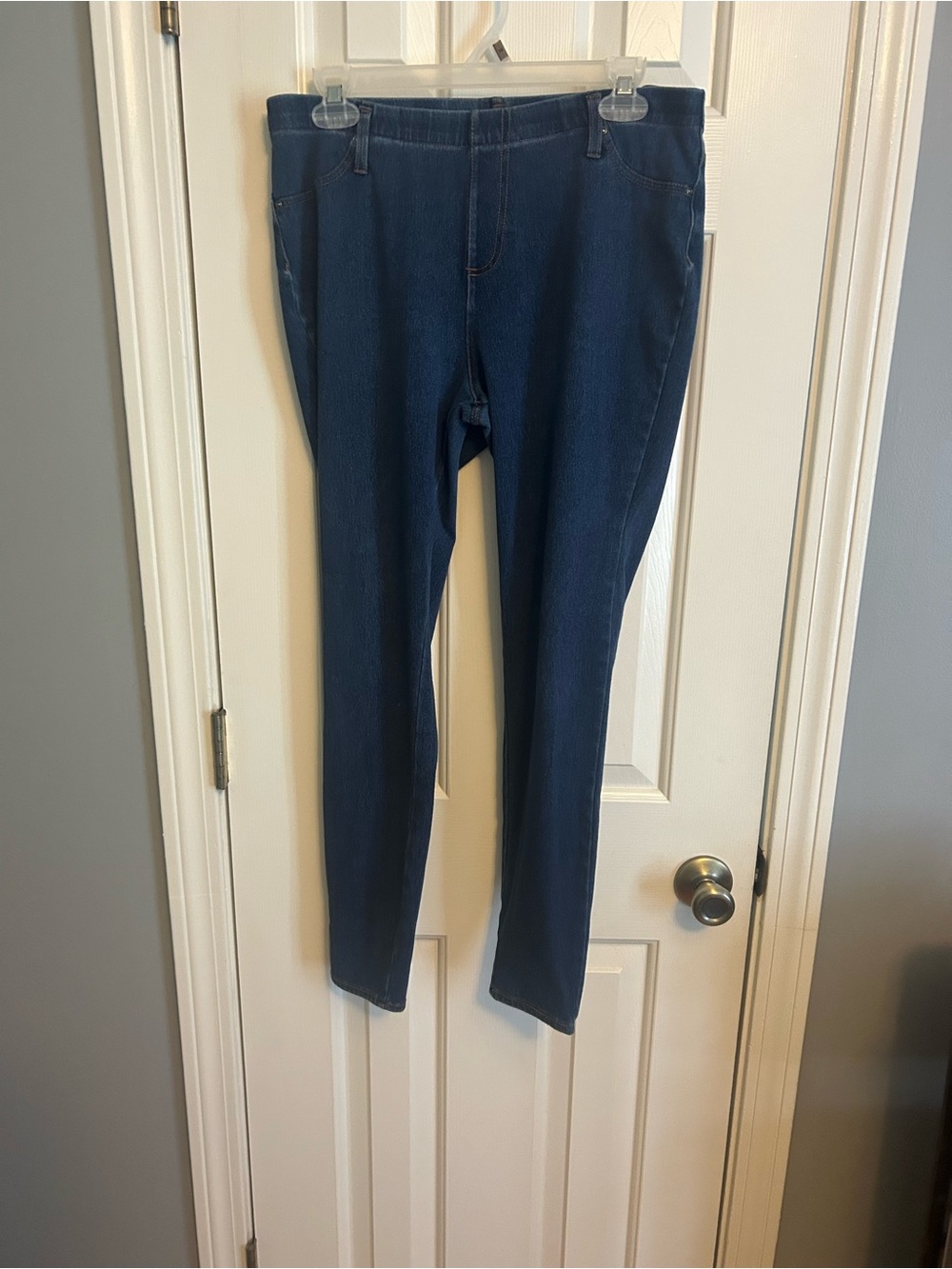 Time and Tru Dark Blue Skinny Stretch Jeans